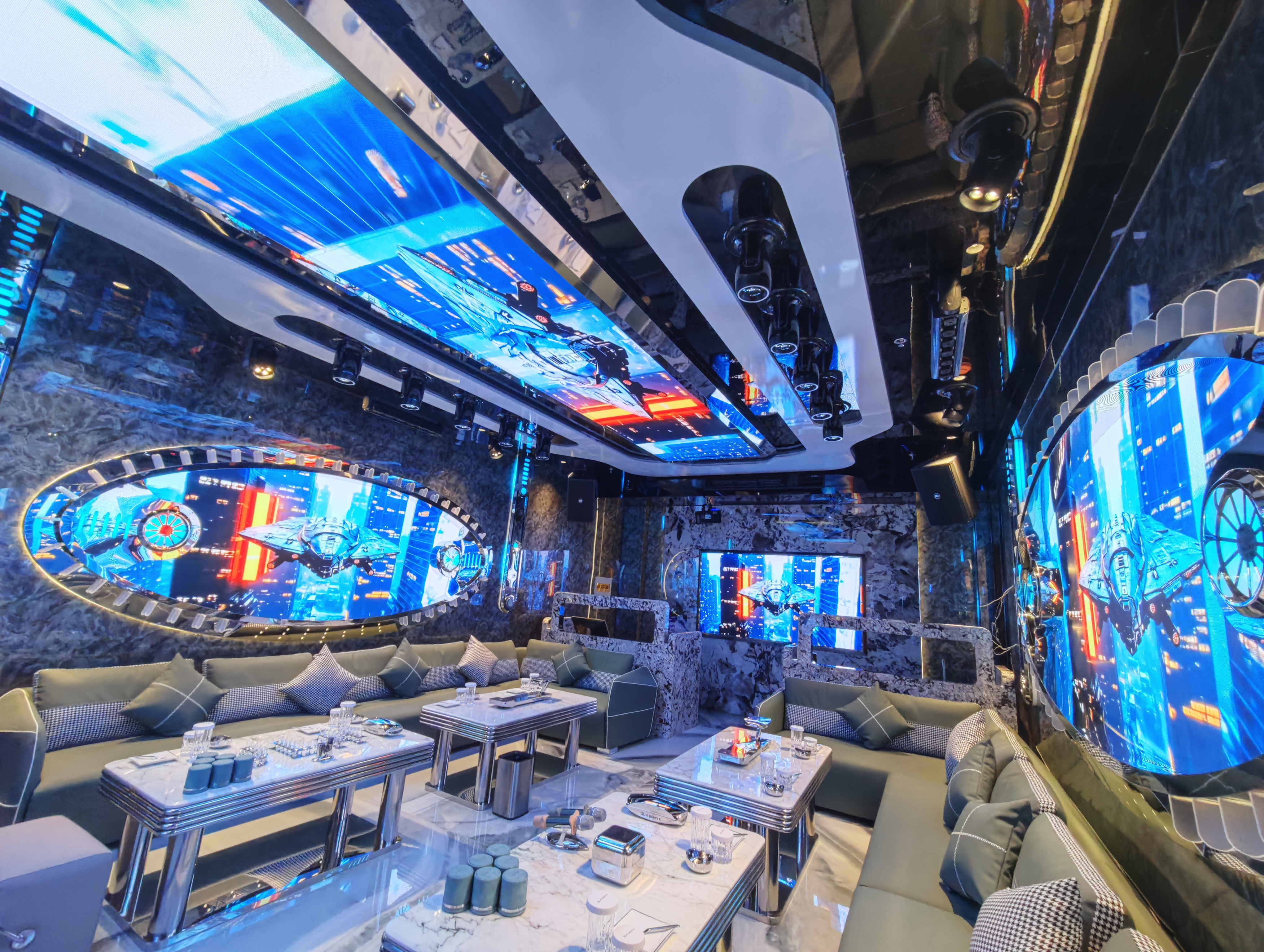 芜湖新概念 PARTY-K 多屏 LED 显示屏控制系统项目