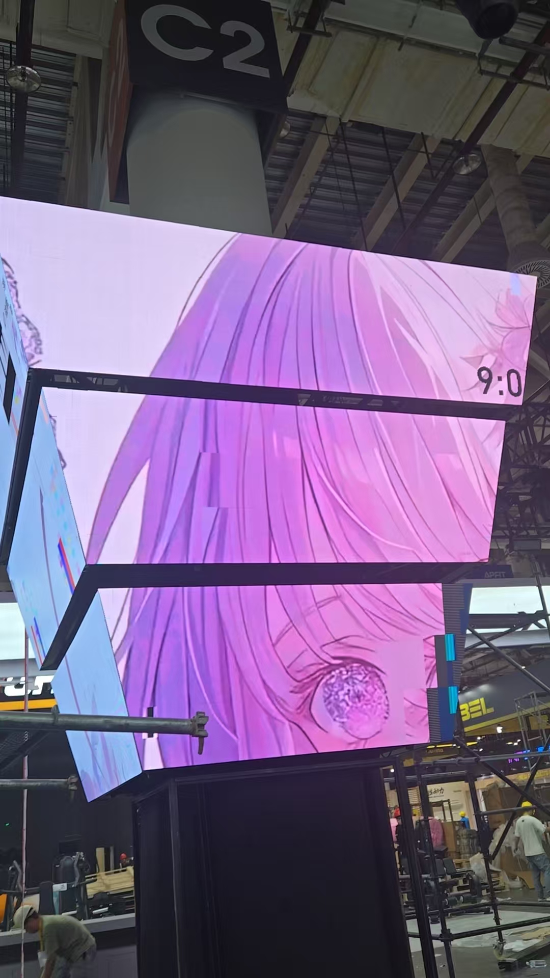 深圳文博会四方异型 LED 创意商业显示项目